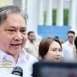 Menko Perekonomian Airlangga Hartarto usai menghadiri rapat terbatas di Istana Kepresidenan Jakarta.