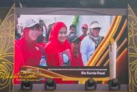 Anggota DPRD Sumenep Nia Kurnia Fauzi menerima penghargaan Legislatif Jatim Awards 2025 di Graha Pena Surabaya, Selasa (16/9/2025) malam.