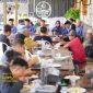 Wali Kota Probolinggo dr. Aminuddin saat berdialog dengan wartawan dalam acara Ngopi Bareng Wartawan di Elmat Café, Rabu (17/9/2025).