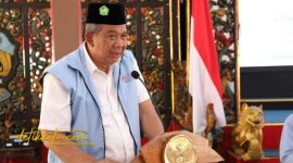 Staf Ahli Bidang Ekonomi Maritim Kemenko Pangan, Sugeng Santoso, saat kunjungan kerja di Bangkalan.