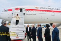 Presiden RI Prabowo Subianto tiba di Bandara Internasional Kansai, Osaka, Jepang, Sabtu (20/09/2025). Foto: BPMI Setpres/Laily Rachev