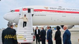 Presiden RI Prabowo Subianto tiba di Bandara Internasional Kansai, Osaka, Jepang, Sabtu (20/09/2025). Foto: BPMI Setpres/Laily Rachev
