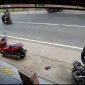 Aksi pencurian yang viral terekam CCTV.