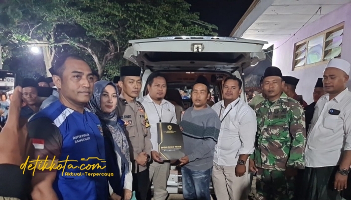 Pemkab Bangkalan melalui Disperinaker memfasilitasi pemulangan jenazah Misturi, PMI asal Desa Bator, Klampis, Bangkalan, yang meninggal akibat kecelakaan kerja di Korea Selatan.