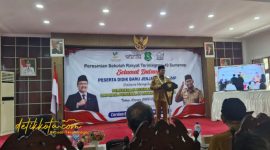 Bupati Sumenep Achmad Fauzi Wongsojudo saat membuka penyelenggaraan Sekolah Rakyat di SKD Batuan, Selasa (30/9/2025).