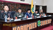 Bupati Sumenep Achmad Fauzi Wongsojudo memimpin rapat koordinasi bersama Forkopimda terkait penanganan gempa bumi di Pulau Sapudi dan Talango.