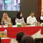 Sejumlah menteri dan pejabat tinggi negara meninjau langsung uji coba program Digitalisasi Bansos di Banyuwangi, Kamis (2/10/2025).