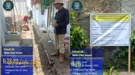 proyek perbaikan saluran drainase di Kelurahan Nagri Tengah, Kabupaten Purwakarta, Senin (6/10/2025).