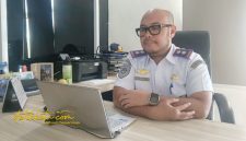 Kepala Kantor Unit Penyelenggara Bandar Udara (UPBU) Trunojoyo Sumenep, Falehan Hasudungan.