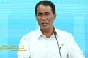 Menteri Pertanian Andi Amran Sulaiman memberikan keterangan usai rapat terbatas yang dipimpin Presiden Prabowo Subianto di Istana Merdeka, Jakarta, Kamis (9/10/2025).