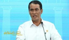 Menteri Pertanian Andi Amran Sulaiman memberikan keterangan usai rapat terbatas yang dipimpin Presiden Prabowo Subianto di Istana Merdeka, Jakarta, Kamis (9/10/2025).