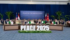 Presiden Republik Indonesia Prabowo Subianto menghadiri Konferensi Tingkat Tinggi (KTT) Perdamaian Sharm El-Sheikh di International Congress Centre, Sharm El-Sheikh, Republik Arab Mesir, Senin (13/10/2025). Foto: BPMI Setpres/Muchlis Jr