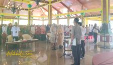 Bupati Bangkalan Lukman Hakim saat mengukuhkan Bunda PAUD dan Bunda Literasi Kabupaten Bangkalan di Pendopo Pratanu, Rabu (15/10/2025).