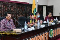 Bupati saat meluncurkan dan mensosialisasikan ajang Bupati Award 2025 di Kantor Bupati, Kamis (16/10/2025).
