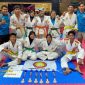 Tim Ju-Jitsu Kabupaten Lumajang berpose usai meraih enam medali pada ajang Unesa Open XIX Southeast Asia 2025 di Surabaya.
