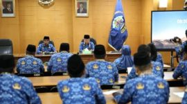 Bupati Bangkalan Lukman Hakim memimpin Rakor Rekapitulasi Target dan Realisasi PAD di ruang rapat Pemkab Bangkalan, didampingi Wabup Moch. Fauzan Ja’far.