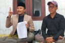 Kuasa hukum Bang Alief, Kamarullah, saat memberikan pernyataan terkait perkembangan kasus penyitaan dana oleh Polres Sumenep.