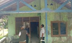 Kabid Disperkim Purwakarta Tinjau Langsung Pelaksanaan Program Rutilahu di Lapangan