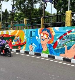Wali Kota Surabaya Instruksikan Penindakan Pelaku Vandalisme Mural di Gubeng Pojok