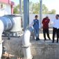 Petugas Dinas Sumber Daya Air dan Bina Marga (DSDABM) Surabaya mempercepat penyelesaian proyek rumah pompa dan drainase di sejumlah titik kota.