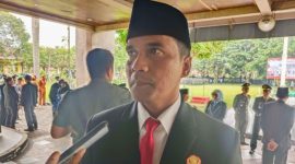 Bupati Bangkalan Lukman Hakim menyampaikan rasa syukur atas penghargaan tersebut usai memimpin upacara peringatan Hari Pahlawan 2025 di halaman Kantor Bupati Bangkalan.