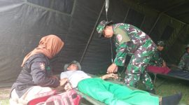 Personel Kodim 0724/Boyolali bersama instansi terkait melakukan simulasi penanganan bencana di Kecamatan Wonosegoro.