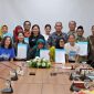 Penandatanganan MoU Plastic Clever School Program antara Pemkot Surabaya dan CommonSeas Inggris di Ruang Kartini, Dispendik Surabaya.