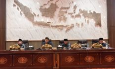 DPRD Sumenep Sampaikan Laporan Pelaksanaan Reses I Tahun Sidang 2025 dalam Rapat Paripurna