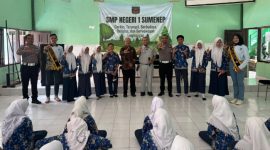 Kegiatan Police Goes to School di SMPN 1 Sumenep.