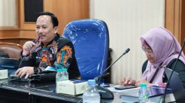 Tim Bappeda, Bagian Organisasi, dan Inspektorat Sumenep saat melakukan koordinasi peningkatan kualitas SAKIP.