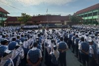 Kegiatan yang berlangsung mulai pukul 07.00 WIB itu diikuti oleh para siswa, guru, serta seluruh jajaran sekolah. 