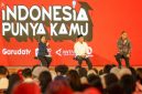 Wali Kota Surabaya Eri Cahyadi bersama Menteri Koperasi RI Ferry Juliantono saat menghadiri acara “Indonesia Punya Kamu” di Airlangga Convention Center, Kampus C Unair.