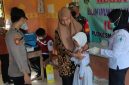 Pelaksanaan Bulan Imunisasi Anak Sekolah (BIAS) sebagai upaya meningkatkan kekebalan tubuh anak terhadap berbagai penyakit berbahaya.