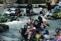 kawasan wisata Tumpak Selo, Kecamatan Pronojiwo, menjadi bagian dari upaya pemulihan psikologis anak-anak penyintas erupsi Semeru.