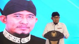 Bupati Sumenep Achmad Fauzi Wongsojudo saat memberikan imbauan kewaspadaan bencana kepada masyarakat.