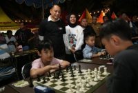 Peserta Cap Kapal Checkmate FIDE Rated International Chess Tournament di Surabaya.