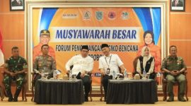 Wali Kota Probolinggo dr. Aminuddin menghadiri Musyawarah Besar Forum Pengurangan Risiko Bencana (FPRB) di Puri Manggala Bhakti, Jumat (5/12/2025).