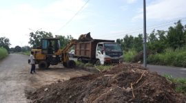 Pembukaan kembali Jalan Kinibalu di Kecamatan Socah, Jumat (5/12/2025).