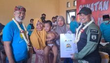 Dandim 0827/Sumenep Letkol Arm Bendi Wibisono menghadiri Festival Pesisir 4 di Desa Galis, Giligenting.