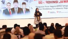 Bupati Banyuwangi Ipuk Fiestiandani membuka rakor dan bimtek Gerindra se-Jawa Timur di Banyuwangi.