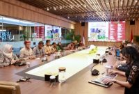 Bupati Banyuwangi Ipuk Fiestiandani bertemu jajaran direksi PT Aviasi Pariwisata Indonesia (InJourney) di Jakarta guna membahas penguatan ekosistem pariwisata, Rabu (11/12/2025).