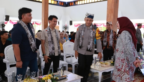 Ratusan ketua dan wakil ketua BEM se-Jawa Timur mengikuti Temu Daerah BEM Nusantara Jawa Timur 2025 di Pendopo Sabha Swagatha Blambangan, Banyuwangi.