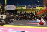Kejuaraan Kabupaten Pencak Silat antar pelajar di GOR Tawangalun, Banyuwangi, Jumat malam (26/12/2025). (Foto: Dok. Pemkab Banyuwangi)
