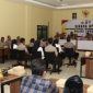 Wakapolres Sumenep Kompol Masyhur Ade memimpin sidang BP4R bagi anggota Polri yang akan melangsungkan pernikahan di Aula Tungga Polres Sumenep.