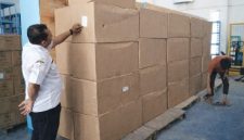 Dinas Kesehatan Kabupaten Banyuwangi menerima bantuan sebanyak 60 ribu sachet susu pendamping bagi pasien tuberkulosis (TBC/TB paru) dari Kementerian Kesehatan Republik Indonesia.