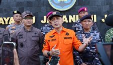 Wali Kota Surabaya Eri Cahyadi usai memimpin Apel Kesiapsiagaan Penanggulangan Bencana 2026 di kawasan Kodaeral V, Pabean Cantikan, Jumat (30/1/2026).