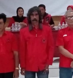 Lamber Zilipaly Resmi Terpilih sebagai Ketua PAC PDI Perjuangan Kota Purwakarta