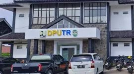 Kantor DPUTR Purwakarta.