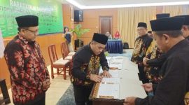 Jajaran Kementerian Agama Kabupaten Sumenep mengikuti Rapat Kerja dan penandatanganan Perjanjian Kinerja Tahun 2026 di Hotel Royal Senyiur, Prigen, Pasuruan, Jumat–Sabtu (6–7/2/2026).