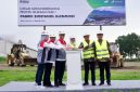 Groundbreaking pembangunan pabrik bioetanol berkapasitas 30 ribu KL per tahun di kawasan Pabrik Gula Glenmore, Banyuwangi.